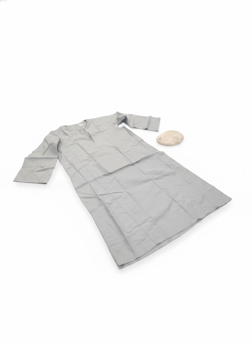 Al-Jameel Boys' Traditional Thobe & Kufi Set (Size 8 ) Costume