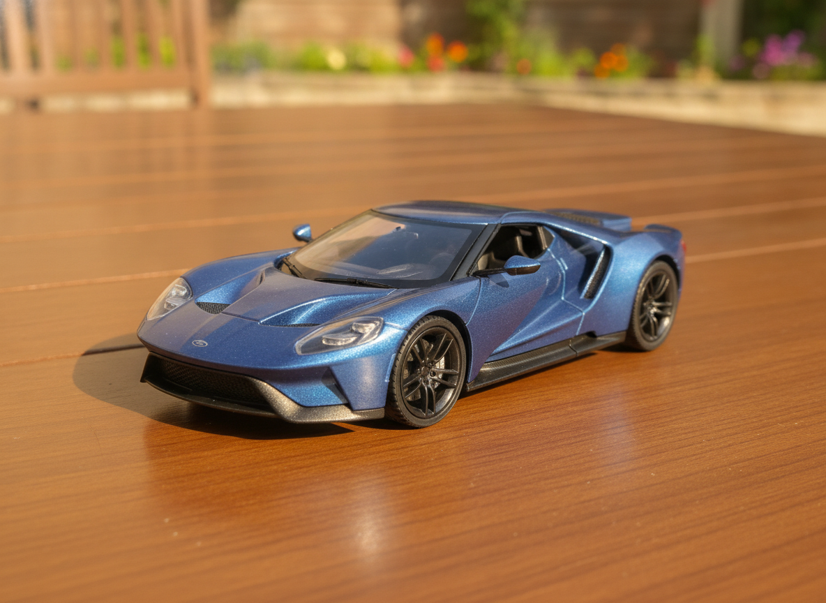 WELLY NEX 1:24 2017 Ford GT Die-Cast Model Car