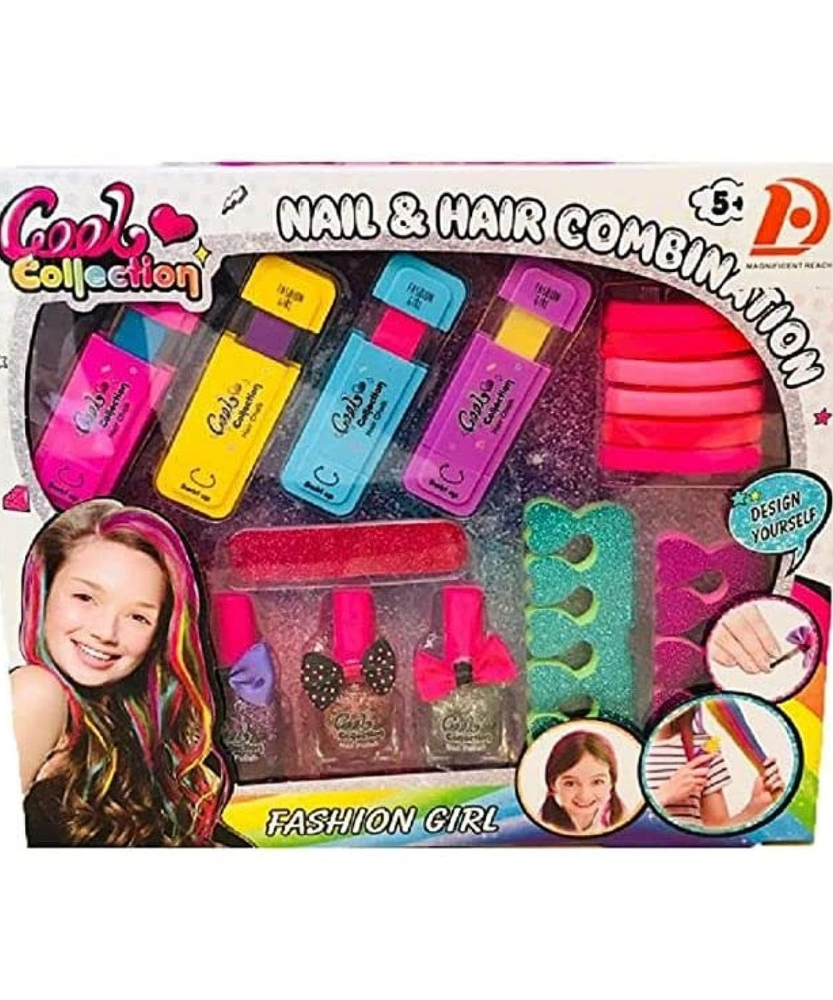 Fashion Girl Nail And Hair Combination