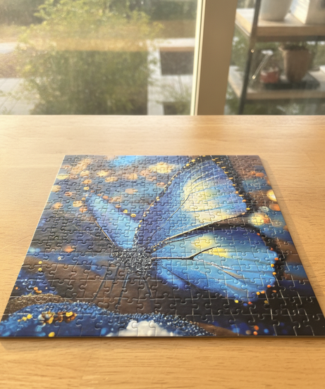 GX 1024 Piece Art Puzzle - Blue Butterfly