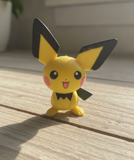 Pichu Pokémon Collectible Figure