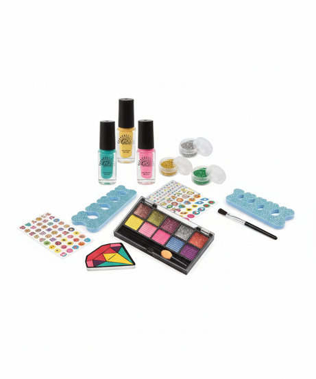 Studio Girl's D.I.Y. Nail Fashion Series