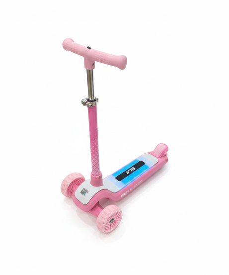 IRIS 3-Wheel Kids' Scooter