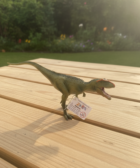 ZAYAVAT Realistic Theropod Dinosaur Figure