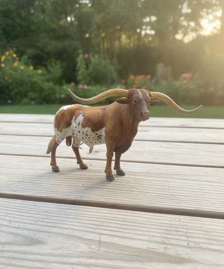 Realistic Texas Longhorn Bull Toy Figure
