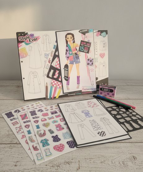 Style 4 Ever SO FASHION Fashionista Fashion Designer Kit