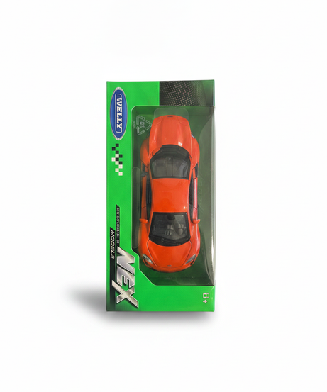 Welly NEX McLaren 675LT Coupe Die-Cast Model