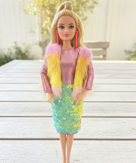 Exquisite Doll Beauty Vogue Fashion