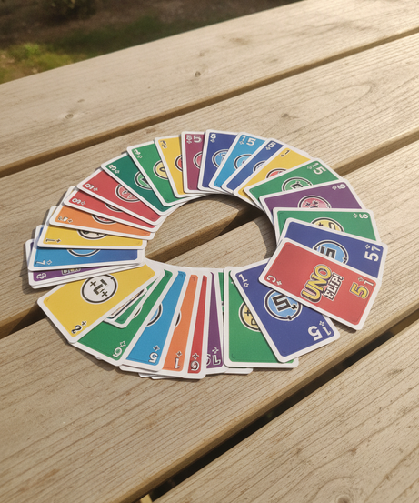 UNO FLIP!