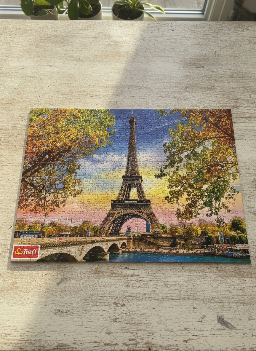Trefl Eiffel Tower Paris 500 Piece Jigsaw Puzzle