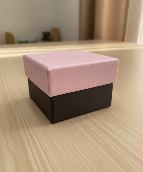 Gift Box Pink & Black ( 10 x 7Cm)