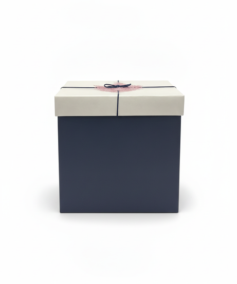 Gift Box (23x23cm)