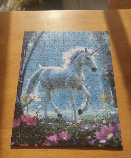Unicorn Fantasy 300-Piece Art Puzzle