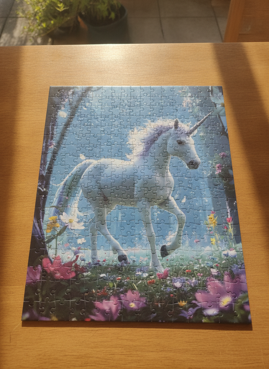 Unicorn Fantasy 300-Piece Art Puzzle