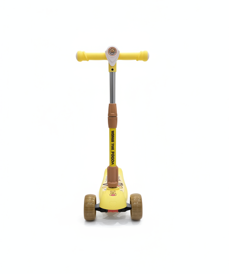 Winnie the Pooh Weekend Vibes 3-Wheel Scooter