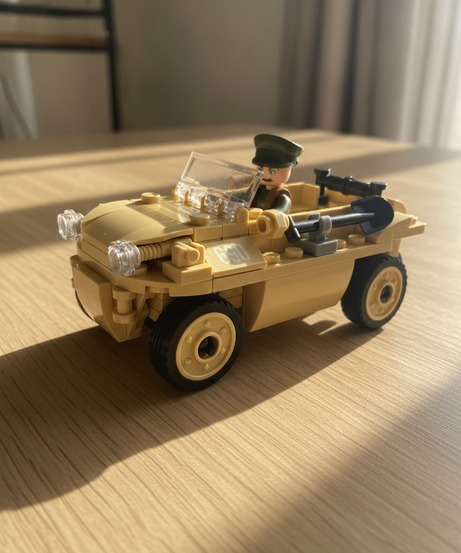 Sluban WWII Amphibious Vehicle Building Block Set