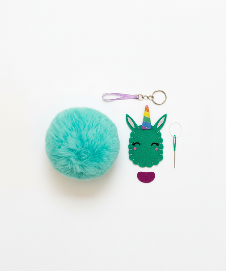 Sew-Star Bag Charm Furry Llama Craft Kit