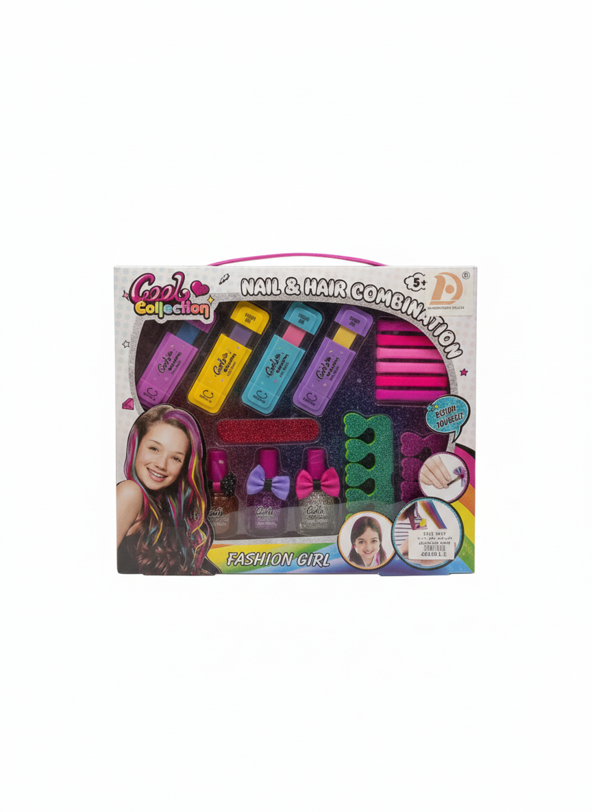 Fashion Girl Nail And Hair Combination